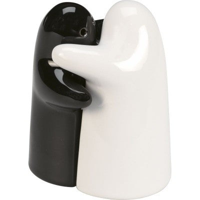 stoneware salt and pepper set | Adband